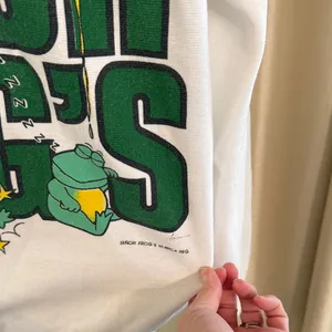 Vintage Senior Frogs White Crewneck Sweater size XL perfect for St Patrick’s thumbnail 4