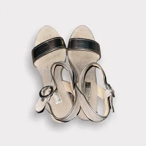 Maypol Gold Leather and Linen Espadrille Wedge Sandals Size 5.5 thumbnail 4