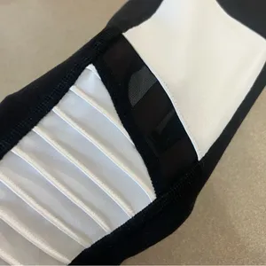 Black and White Alo Leggings thumbnail 6