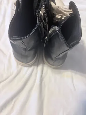 Women fashion sneakers thumbnail 3