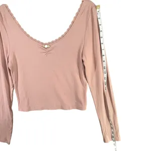 Pretty Garbage Long Sleeve Baby Tee Size L Pink Rib Knit Scoop Dainty Lace‎ Top thumbnail 11