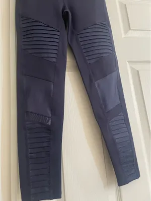 Alo yoga navy blue mesh moto leggings size small thumbnail 4