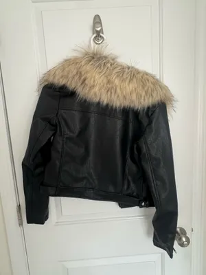 Black leather jacket with Fur  thumbnail 3