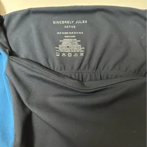Sincerely‎ Jules Shades of Blue Colorblock Sports Bra Size Medium thumbnail 5