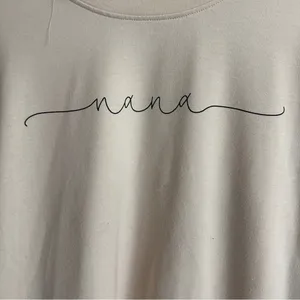 Nana‎ Sweatshirt Beige M Women Graphic Casual Gift Cozy Comfortable Soft Grandma thumbnail 8