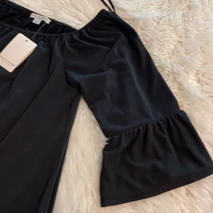 Green Envelope Women’s Top size L length 27” bust 38” color black thumbnail 7