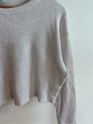 Aritzia Sunday Best waffle knit thermal crop top size medium thumbnail 2