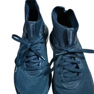 Lululemon ChargeFeel Workout Mid‎ Black Seamless Sneakers Running Shoes Sz 8.5 thumbnail 9