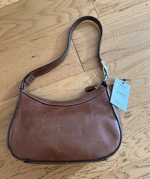 NWT - XOXO Chestnut Brown Shoulder Bag with Single Strap thumbnail 1