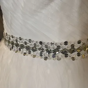 Women’s White Wedding Dress Sleeveless Corset Back Silver Beading Size 8 NWOT thumbnail 3