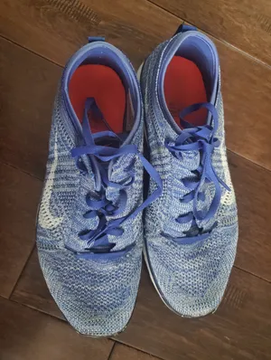 Nike Women’s Flyknit Running Sneakers - Blue/White Size 9 thumbnail 3
