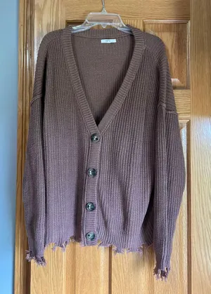 Maurice’s Cardigan  thumbnail 1