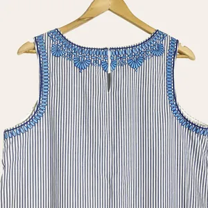 Vineyard Vines Floral Striped Embroidered Shift Dress Size 12 thumbnail 4