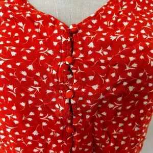 Harper burnt orange floral short sleeved V neck crop top thumbnail 4