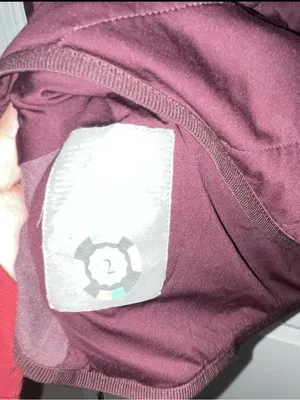 Rapha Women's Burgundy Half thumbnail 3