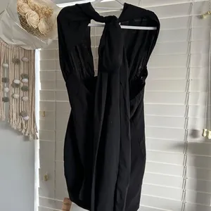 Pretty Little Thing Label Black Chiffon Bust Halter Bodycon Mini Dress Long Scarf Size 12 NWT thumbnail 4