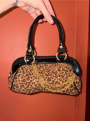 Candies Y2K/90’s Leopard Print small purse with Gold Chain Accent thumbnail 3