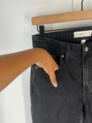 Abercrombie & Fitch Curve Love Mid Rise Cropped Straight Split Hem Jeans 27 NWT thumbnail 5