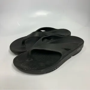 Oofos Ooriginal black sandals flip flops comfort sandals unisex‎ sizing thumbnail 3