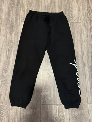 Victoria's Secret Sweatpants thumbnail 1
