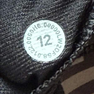 Lululemon Energy High-Neck Longline Bra in Lululemon Ombre Black Multi Sz 12 thumbnail 7