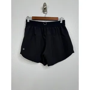 Lululemon Go‎ The Distance Shorts Butterfly Print Size 6 thumbnail 7