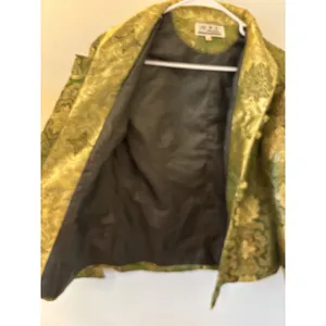 Ming Xing Green Gold Brocade Floral Medallion Jacket Size 38 Traditional Style thumbnail 2