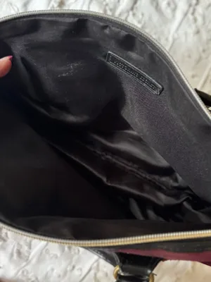 Victoria's Secret Burgundy Satchel with Black Handles thumbnail 8
