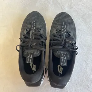 Nike Black Motiva Walking Shoes Women 6.5 Lace Up thumbnail 5