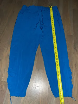 Chico’s Zenergy Blue Ruched Hem Jogger Pants Size 4 Chico’s 0 thumbnail 6