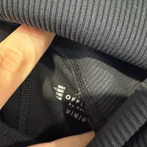 Aerie ribbed Black High-Waisted Shorts‎ thumbnail 3