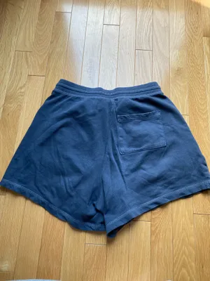 Old Navy Boyfriend Shorts thumbnail 2