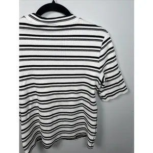Maeve‎ Anthropologie Medium Womens Top Stretch Black White Short Sleeve Striped thumbnail 14