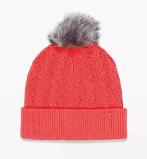 Lululemon Sherpa Weave Pom Beanie thumbnail 1