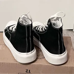 SHEIN Women's Casual Lace-up High Top Canvas Shoes thumbnail 5