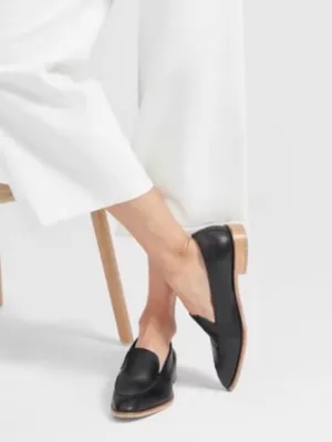 Everlane The Modern Loafer in Black 9 thumbnail 3