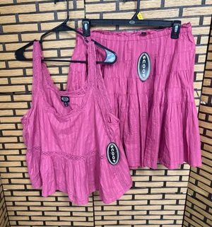 Scoop rose pink tank and skirt set size L/Xl thumbnail 1