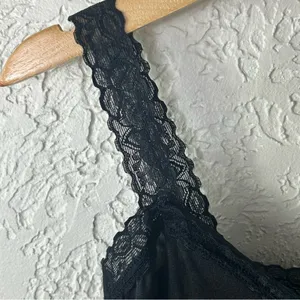 Vintage 80’s Mel-Lin Black Lace Nylon Gothic Silky Camisole Size S thumbnail 7