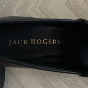 Jack Rogers Women’s Black Leather Wedge Shoes thumbnail 2