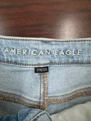 American Eagle Stretch Denim Mom Shorts Size 4 thumbnail 3
