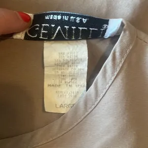 Gemilli Vintage Tan Pullover Lightweight Short‎ sleeve Blouse Large Capsule Tan thumbnail 6