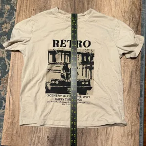 Retro Scenic Graphic Tee Cream Small thumbnail 3