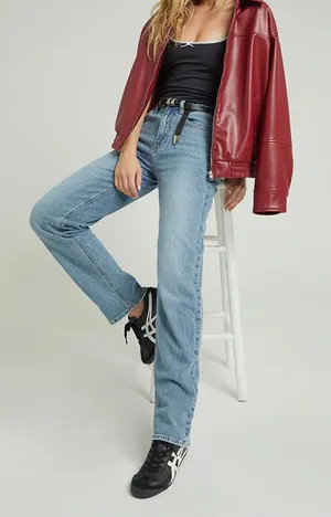 PacSun 90s Boyfriend Light Blue Straight-Leg Women’s Jeans thumbnail 1