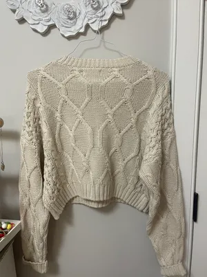Aeropostale Cream Cropped Sweater thumbnail 3