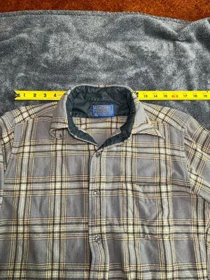 Vintage Pendleton Wool Plaid Button Up Shirt Men’s Medium USA Made Gray Brown thumbnail 4