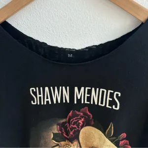 Shawn Mendes Off The Shoulder The Tour T-shirt thumbnail 2