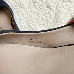 Donald Pliner Parris Block Heel Pump Sz 8 thumbnail 5