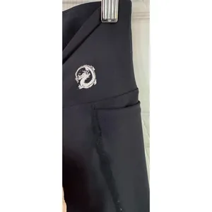 Josie Natori Womens High Waisted Active Leggings Side Pocket‎ Dragon Logo XS thumbnail 5
