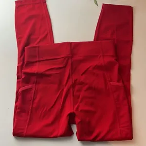Sports Illustrated athletic leggings. Size Small. Red. NWOT. thumbnail 3
