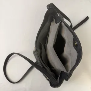 Vince Camuto Crossbody Women's Leather Black Bag Shoulder Purse Classic Pebbled thumbnail 8